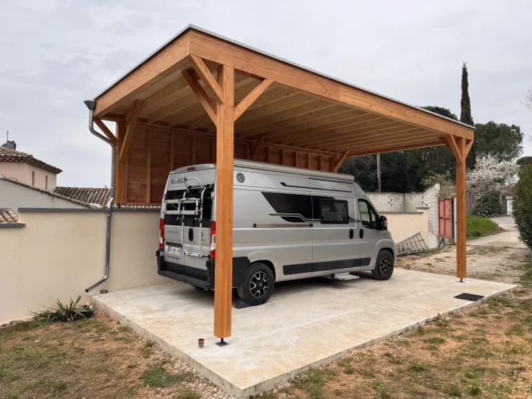 Carport bois camping car